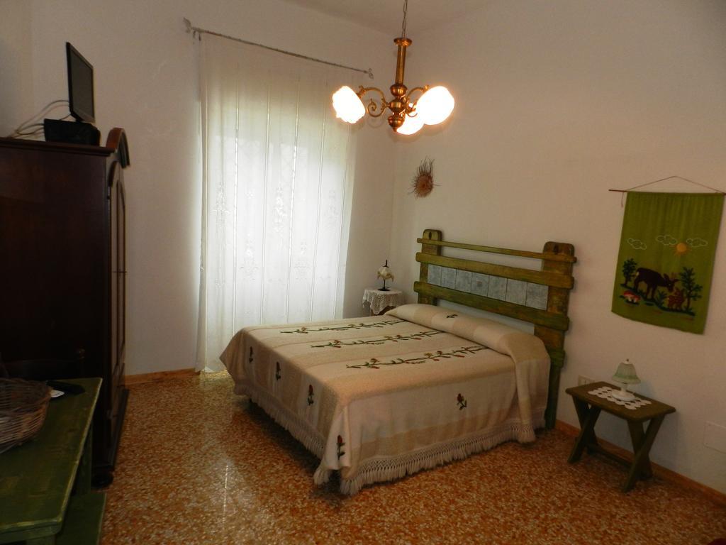 Casa Corte Con Terrazza Taviano  Dış mekan fotoğraf