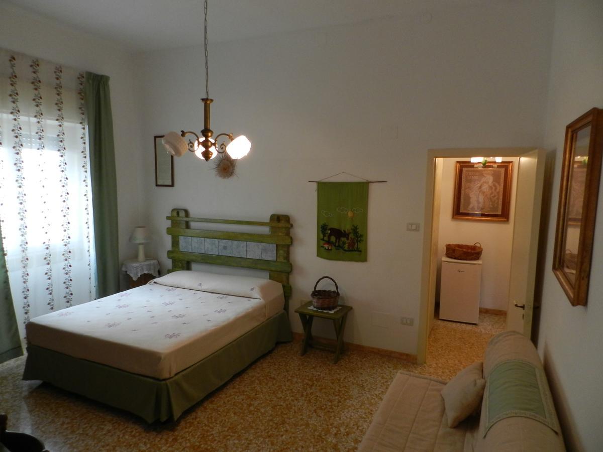 Casa Corte Con Terrazza Taviano  Dış mekan fotoğraf