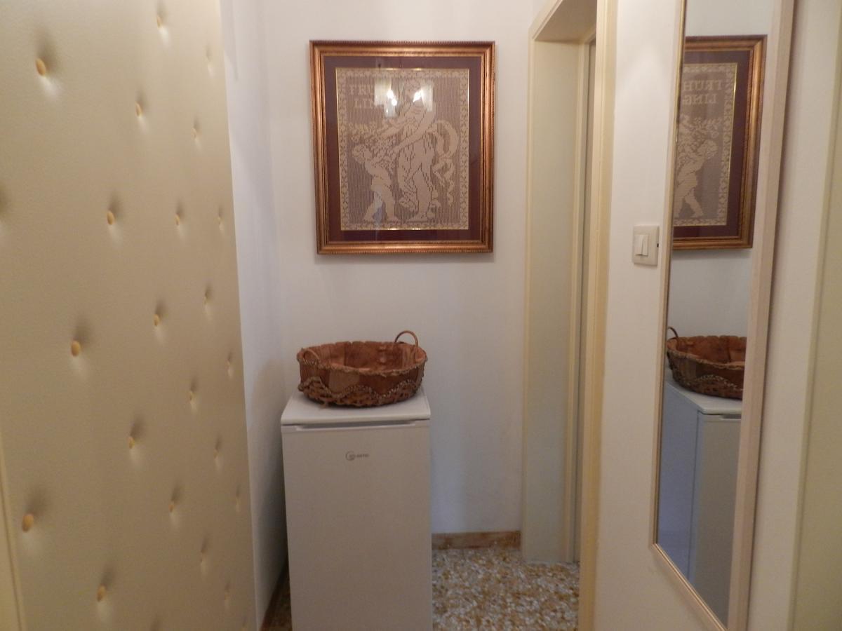 Casa Corte Con Terrazza Taviano  Dış mekan fotoğraf