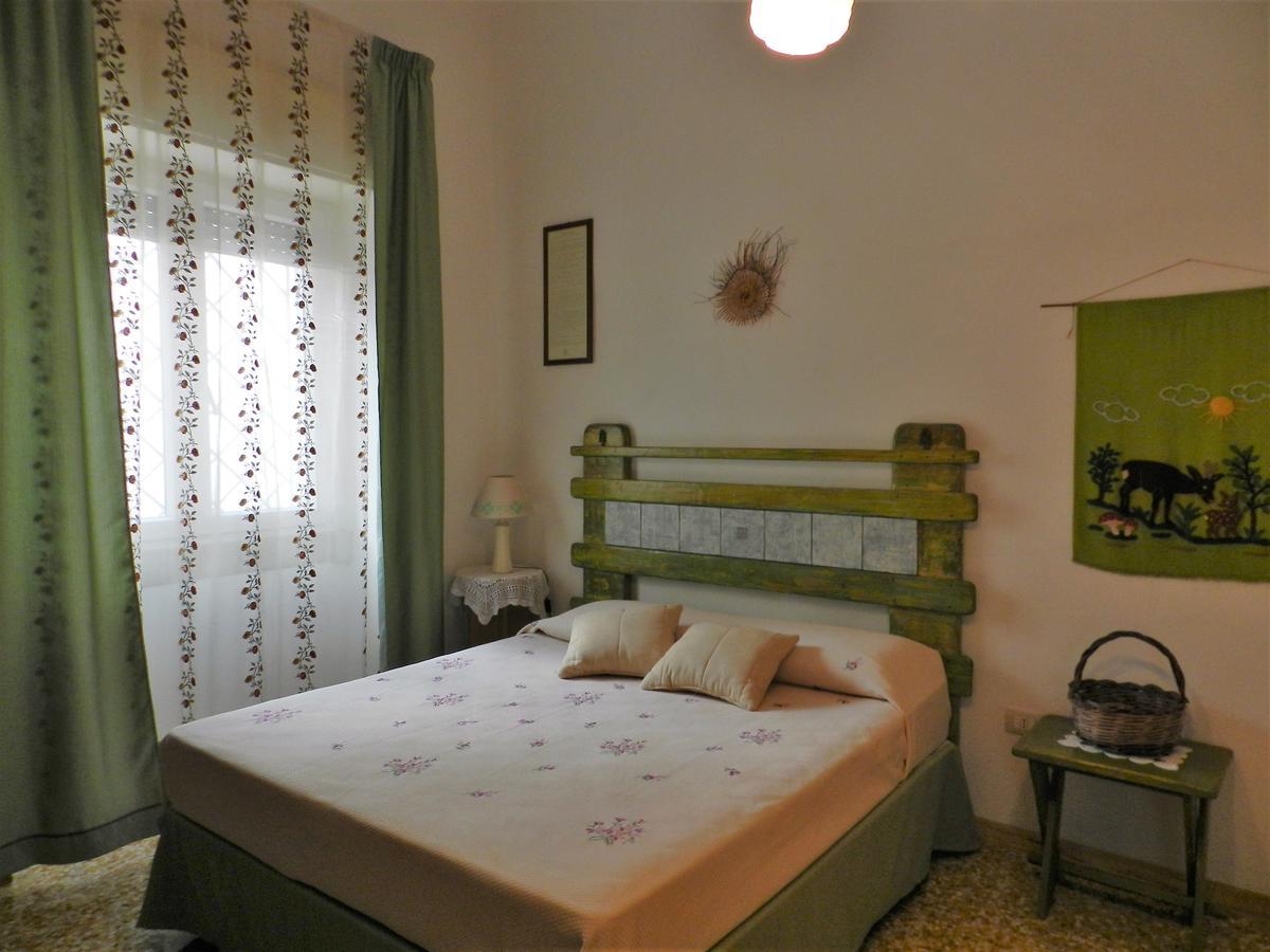 Casa Corte Con Terrazza Taviano  Dış mekan fotoğraf
